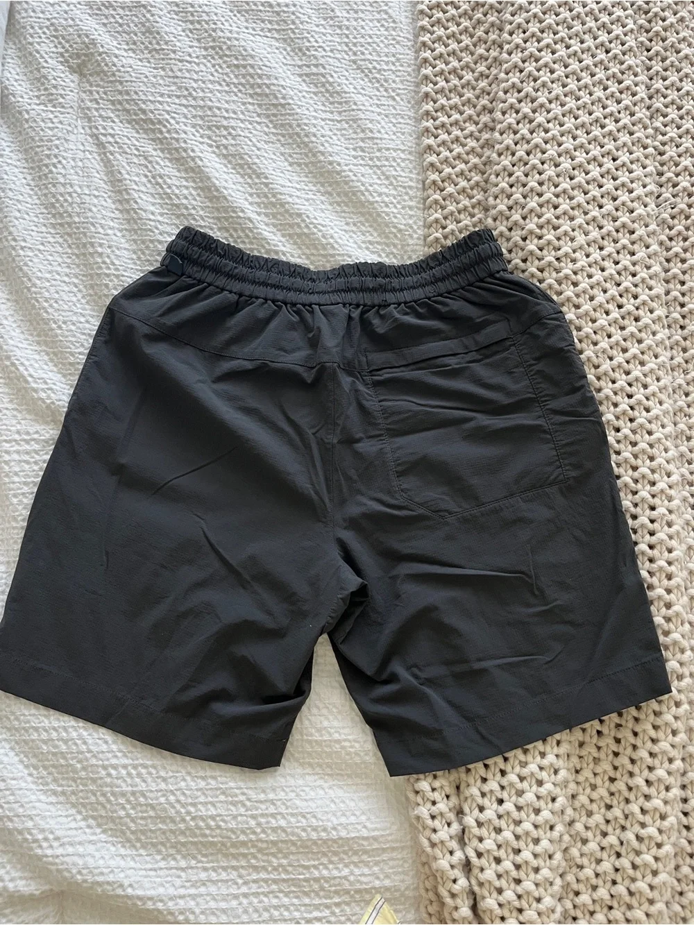 lululemon athletica lightweight performance